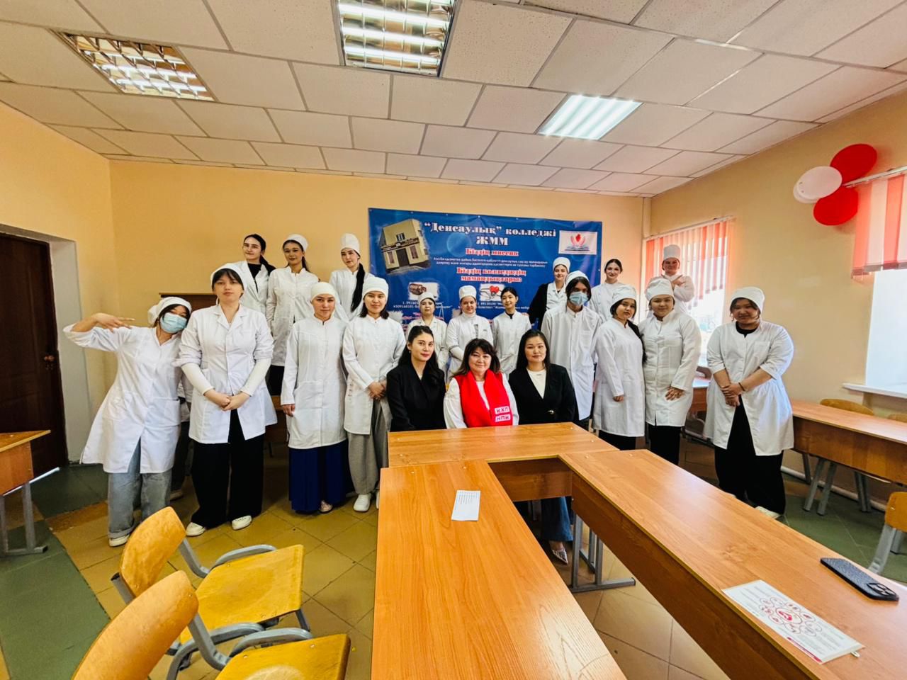29.04 в ЧУ колледж «Денсаулық» / «Денсаулық» колледж ЖММ прошло мероприятие на тему «Здоровая женщина – здоровая нация!» 